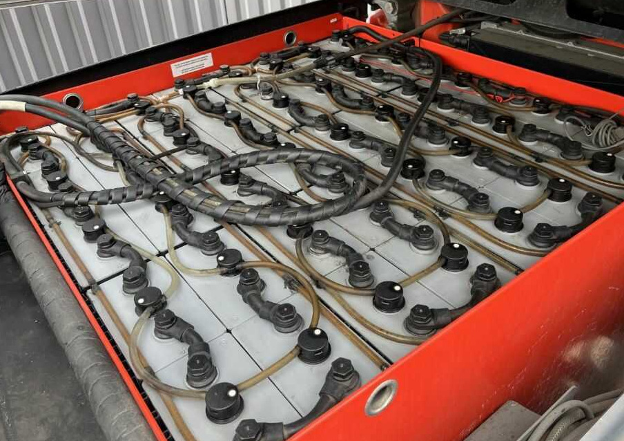 Linde E40/600HL - Электропогрузчик: фото 2 Linde E40/600HL - Электропогрузчик: фото 2