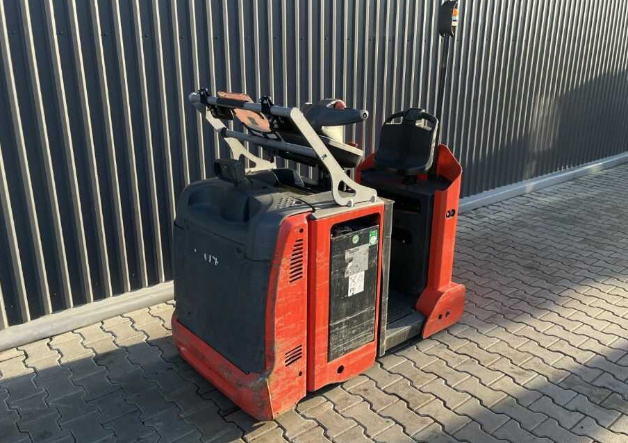 Linde P30C - Складской тягач: фото 5 Linde P30C - Складской тягач: фото 5
