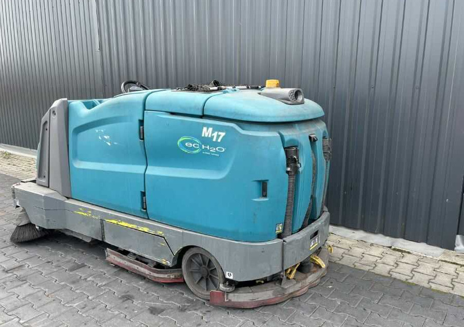 Tennant M17 - Промышленный пылесос: фото 3 Tennant M17 - Промышленный пылесос: фото 3