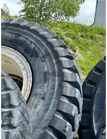 Bridgestone 30.00R51 - Шины и диски: фото 4 Bridgestone 30.00R51 - Шины и диски: фото 4