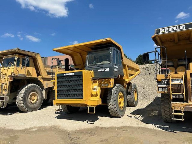 Komatsu HD325-6KE - Внедорожный самосвал: фото 2 Komatsu HD325-6KE - Внедорожный самосвал: фото 2