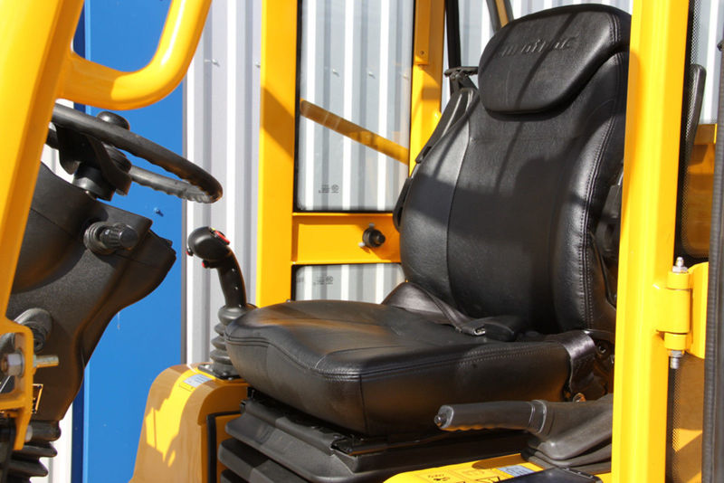 Новый Телескопический фронтальный погрузчик Eurotrac T 13 Teleskop Radlader Hoflader: фото 14 Новый Телескопический фронтальный погрузчик Eurotrac T 13 Teleskop Radlader Hoflader: фото 14