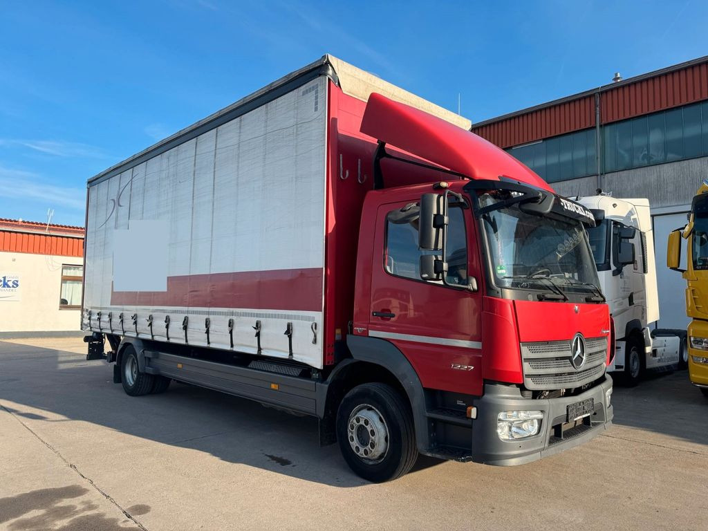 Mercedes-Benz ATEGO 1227 * PR.PL * KLIMA * EDSCHA *2,80 M HOCH - Тентованный грузовик: фото 1 Mercedes-Benz ATEGO 1227 * PR.PL * KLIMA * EDSCHA *2,80 M HOCH - Тентованный грузовик: фото 1
