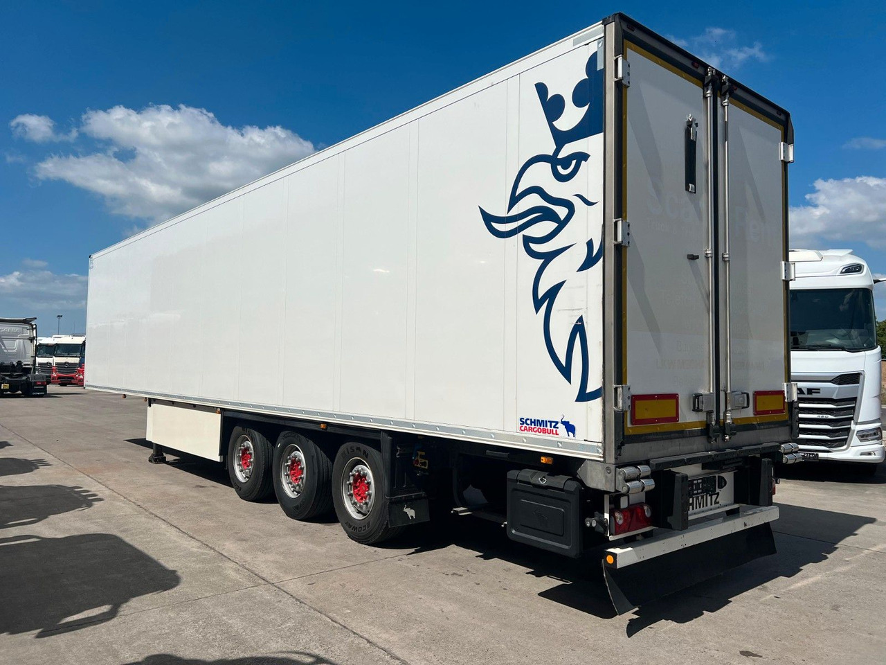 Schmitz Cargobull SCB S3B * LIFT * DOPPELSTOCK * SCHMITZ ACHSEN * - Полуприцеп-рефрижератор: фото 4 Schmitz Cargobull SCB S3B * LIFT * DOPPELSTOCK * SCHMITZ ACHSEN * - Полуприцеп-рефрижератор: фото 4