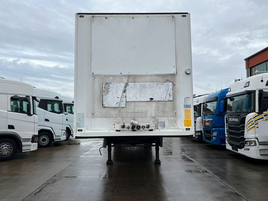 Schmitz Cargobull SKO24 * 2 ACHS * KOFFER * LIFT/LENKACHSE *LBW 2T - Полуприцеп-фургон: фото 2 Schmitz Cargobull SKO24 * 2 ACHS * KOFFER * LIFT/LENKACHSE *LBW 2T - Полуприцеп-фургон: фото 2