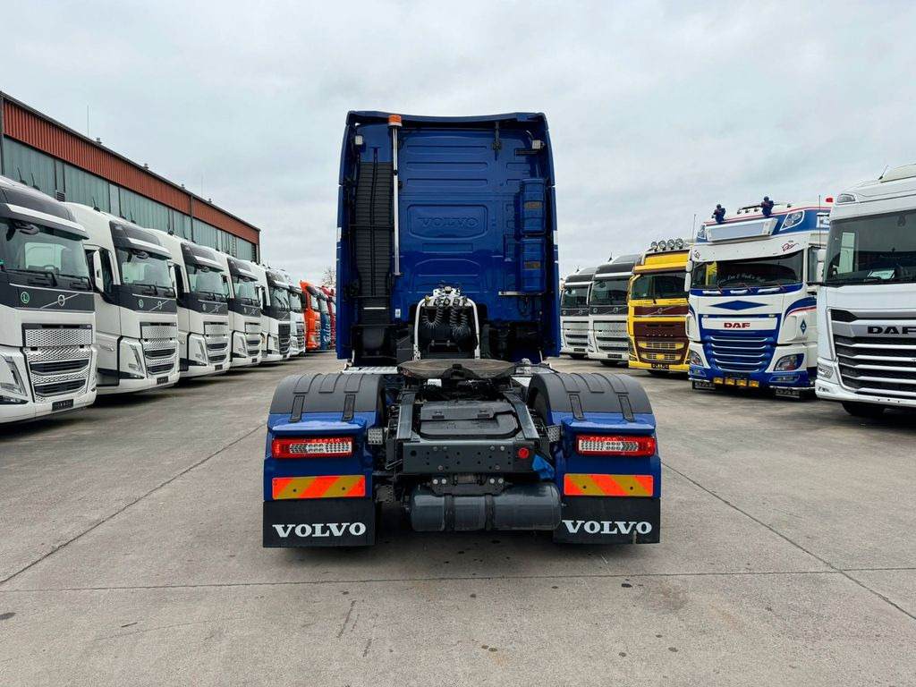 Volvo FH 540 XL *ADR*LEDER * TOP* STANDKLIMA * - Тягач: фото 4 Volvo FH 540 XL *ADR*LEDER * TOP* STANDKLIMA * - Тягач: фото 4