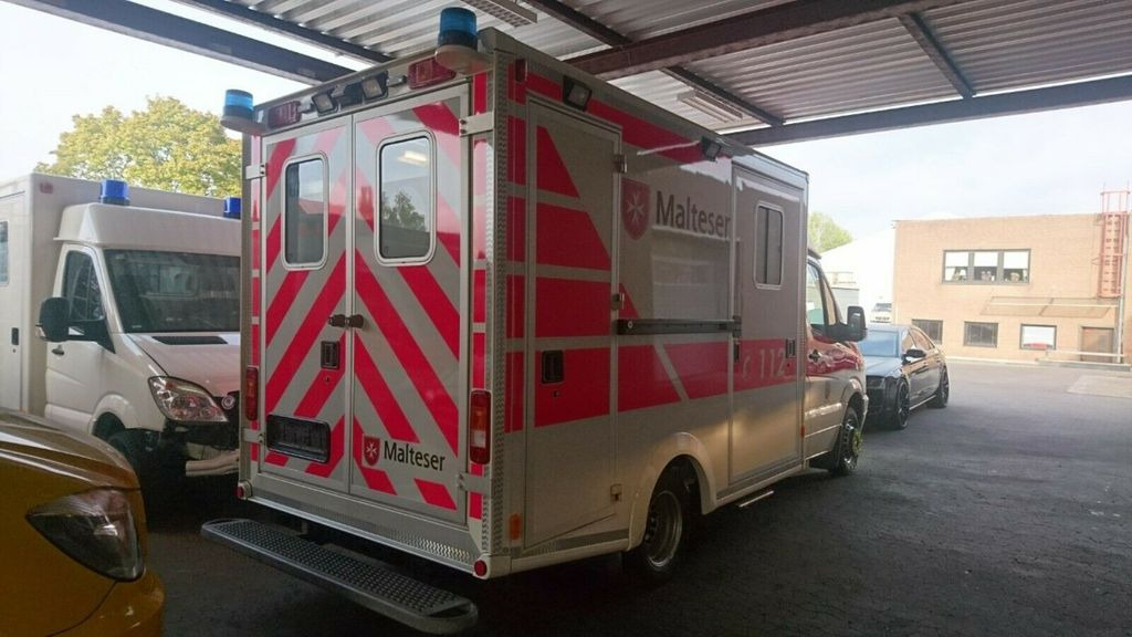 Mercedes-Benz Sprinter 519 ATM 0km / 107 Mercedes-Benz Sprinter 519 ATM 0km / 107 - Машина скорой помощи: фото 2 Mercedes-Benz Sprinter 519 ATM 0km / 107 Mercedes-Benz Sprinter 519 ATM 0km / 107 - Машина скорой помощи: фото 2