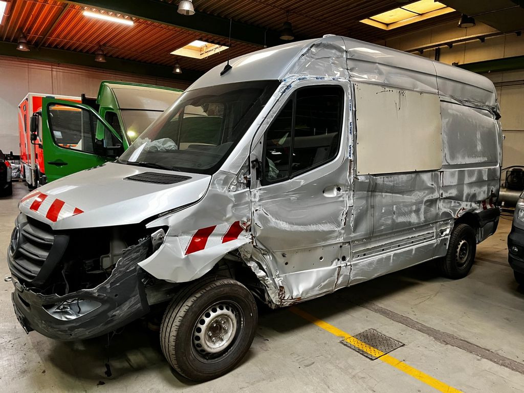 Mercedes-Benz Sprinter III 316 - Цельнометаллический фургон: фото 4 Mercedes-Benz Sprinter III 316 - Цельнометаллический фургон: фото 4