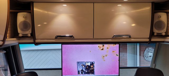 Niesmann + Bischoff Flair 880 BE - Интегрированный автодом: фото 5 Niesmann + Bischoff Flair 880 BE - Интегрированный автодом: фото 5