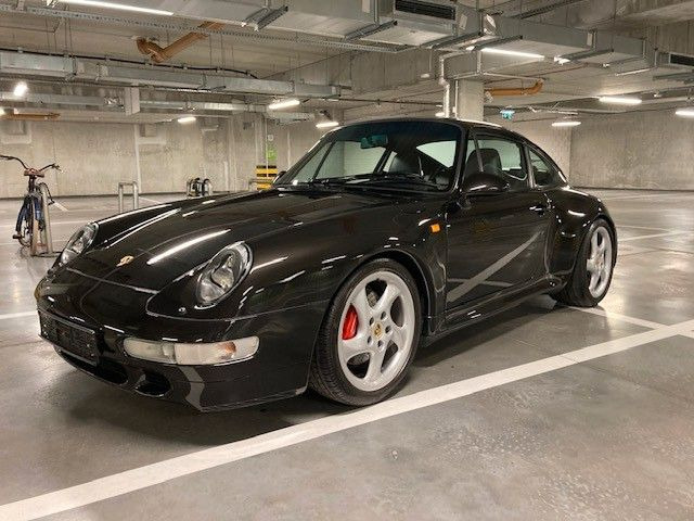 Porsche 993 4S - Купе: фото 1 Porsche 993 4S - Купе: фото 1
