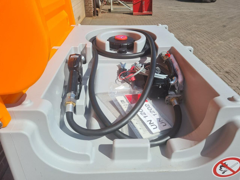 Diesel 600 liter - Грузовик-цистерна: фото 5 Diesel 600 liter - Грузовик-цистерна: фото 5