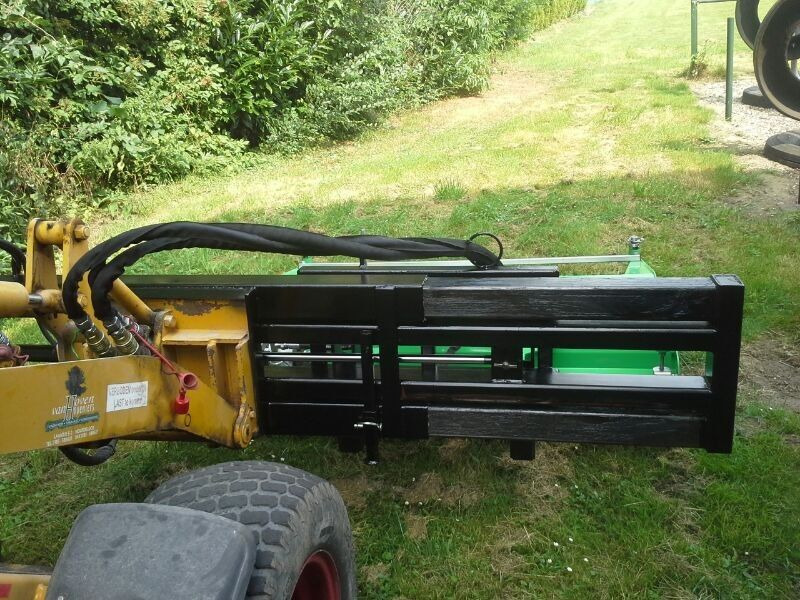 Peruzzo hydraulische klepelmaaier - Косилка-измельчитель/ Мульчер: фото 5 Peruzzo hydraulische klepelmaaier - Косилка-измельчитель/ Мульчер: фото 5