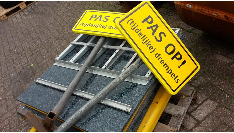 Onbekend Slangenbrug - Погрузочно-разгрузочная техника: фото 5 Onbekend Slangenbrug - Погрузочно-разгрузочная техника: фото 5