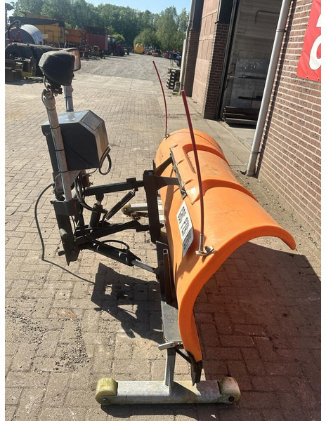 Sneeuwschuif - Gebruikt - Отвал для снега: фото 4 Sneeuwschuif - Gebruikt - Отвал для снега: фото 4