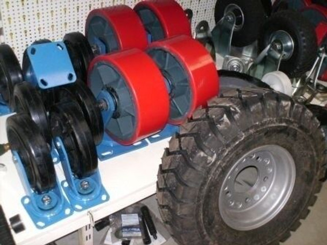 Zwenkwielen en bok wielen - Шины и диски: фото 2 Zwenkwielen en bok wielen - Шины и диски: фото 2