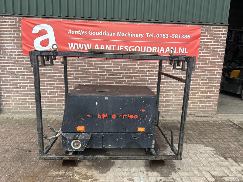 Lucht compressor - Gebruikt - Воздушный компрессор: фото 1 Lucht compressor - Gebruikt - Воздушный компрессор: фото 1