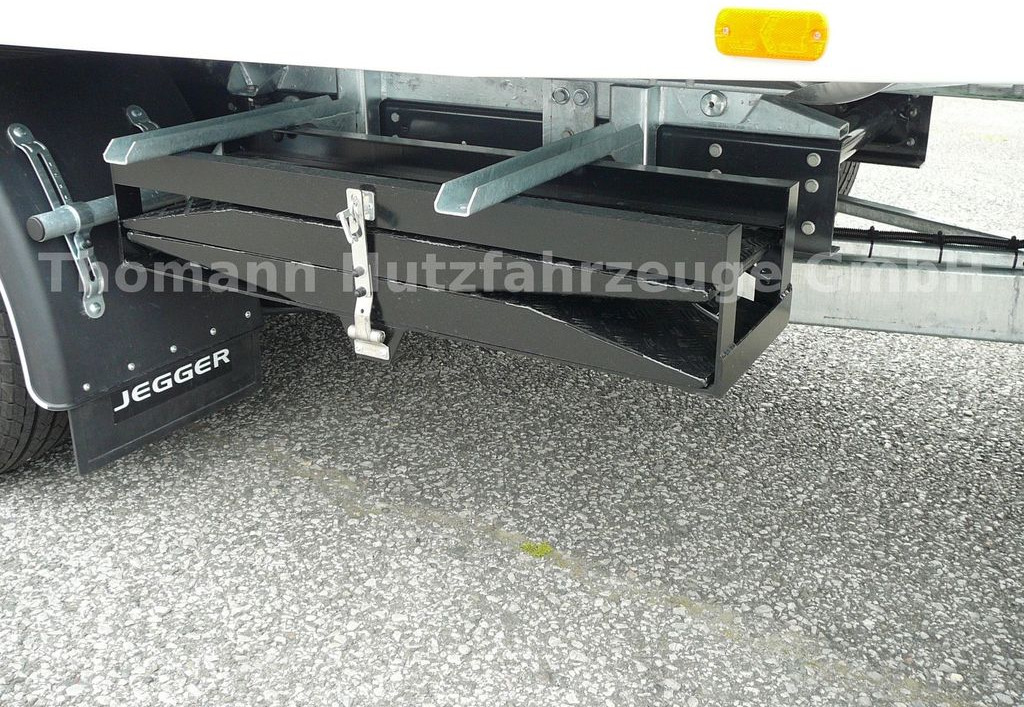 Новый Эвакуатор, Фургон Iveco DAILY 70C18 Schiebeplateu Hubbrille Luftfed Navi: фото 15