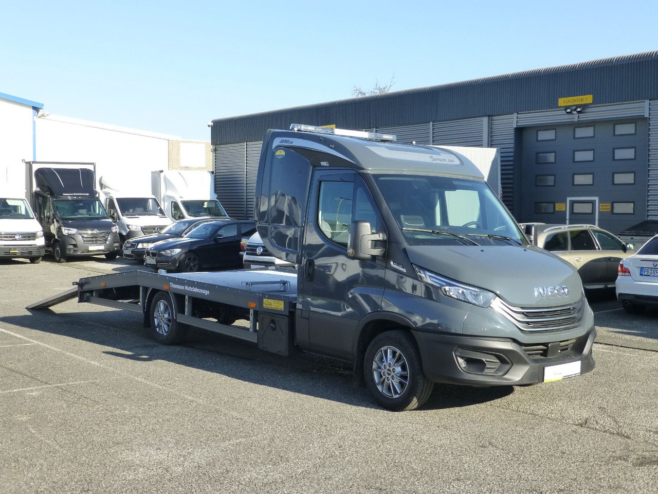 Iveco Daily 35S18 Autotransporter NAVI Schlafkabine - Эвакуатор: фото 5 Iveco Daily 35S18 Autotransporter NAVI Schlafkabine - Эвакуатор: фото 5