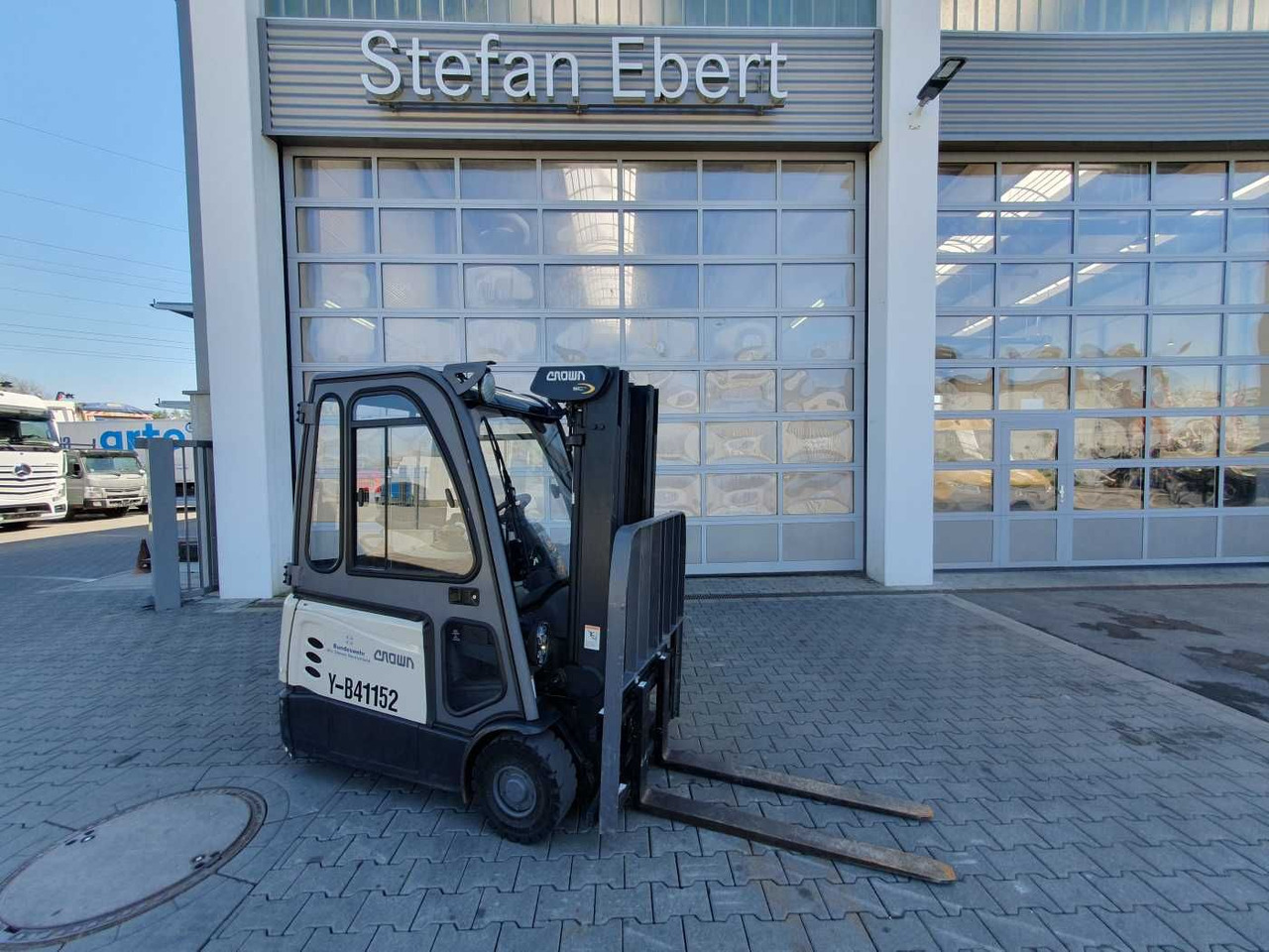 Crown SCT6020-1.3 /Triplex: 4.30m /Batterie 2020 - Электропогрузчик: фото 1 Crown SCT6020-1.3 /Triplex: 4.30m /Batterie 2020 - Электропогрузчик: фото 1