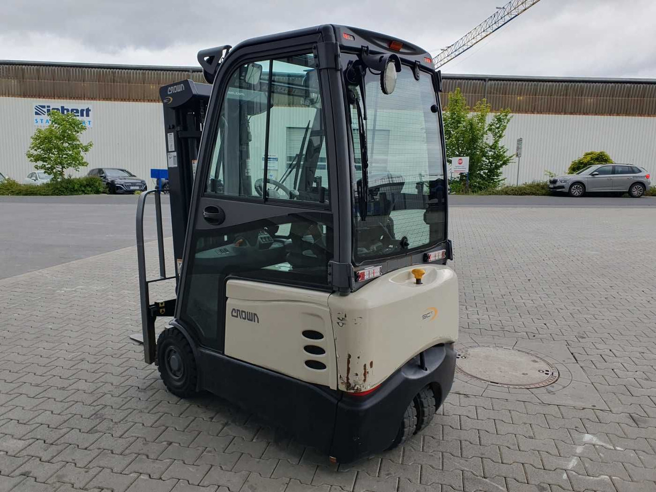 Crown SCT6020-1.3 /Triplex: 4.30m / SS / 1.185h! - Электропогрузчик: фото 5 Crown SCT6020-1.3 /Triplex: 4.30m / SS / 1.185h! - Электропогрузчик: фото 5