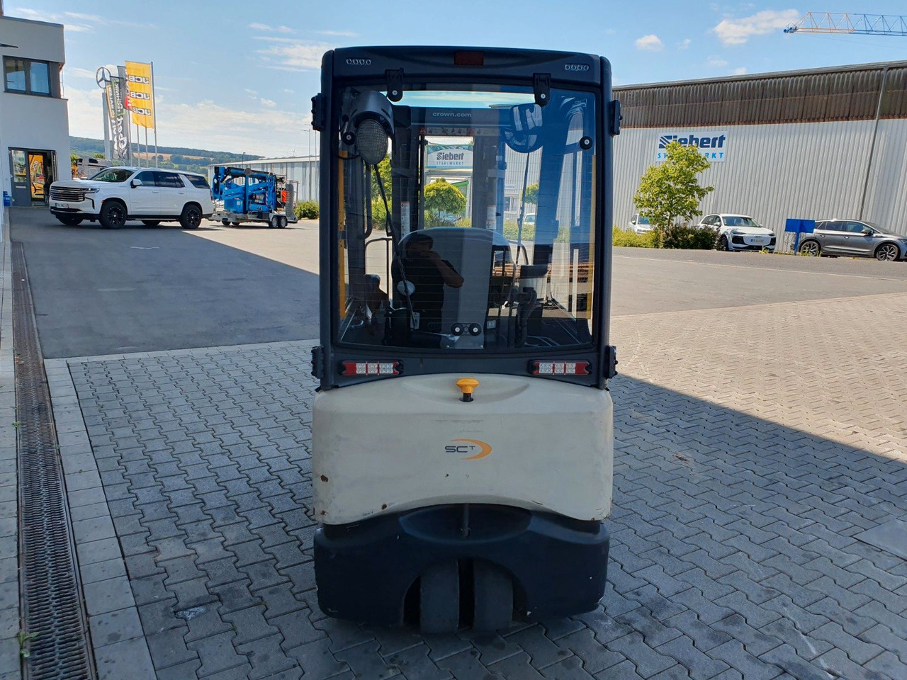 Crown SCT6020-1.3 / Triplex 4,3m / 2.658h / 2020 - Электропогрузчик: фото 5 Crown SCT6020-1.3 / Triplex 4,3m / 2.658h / 2020 - Электропогрузчик: фото 5