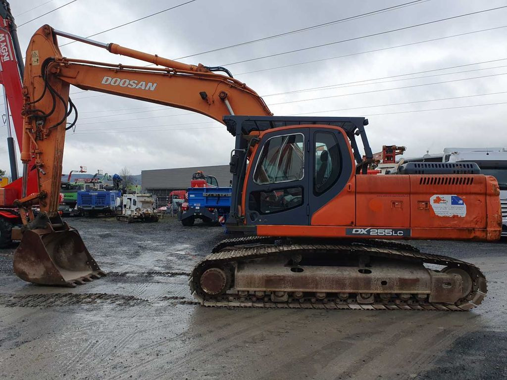 Doosan DX 255 LC / 2007 / 7.265h / CW40 / Tieflöffel - Гусеничный экскаватор: фото 2 Doosan DX 255 LC / 2007 / 7.265h / CW40 / Tieflöffel - Гусеничный экскаватор: фото 2
