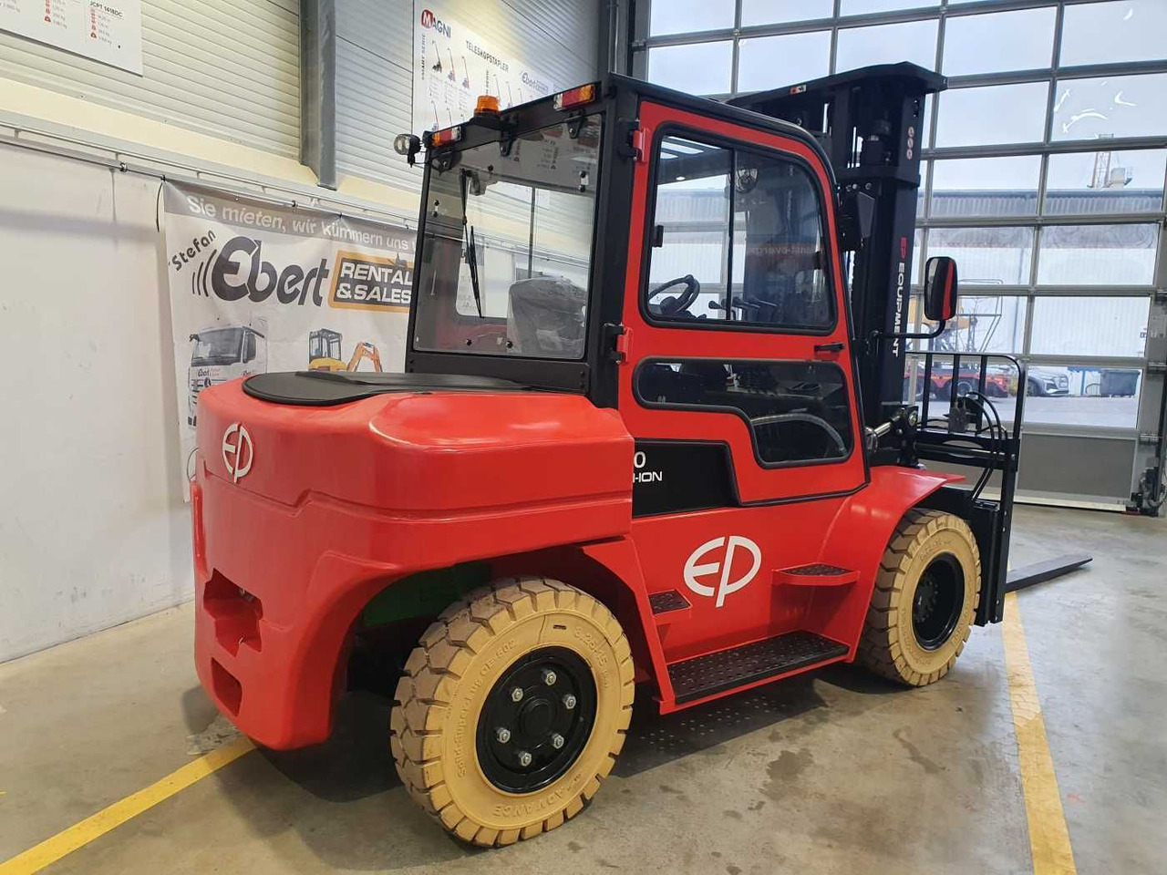 Электропогрузчик EP Equipment EFL 702 / 7T / Triplex: 5,40m / ZVG: фото 6