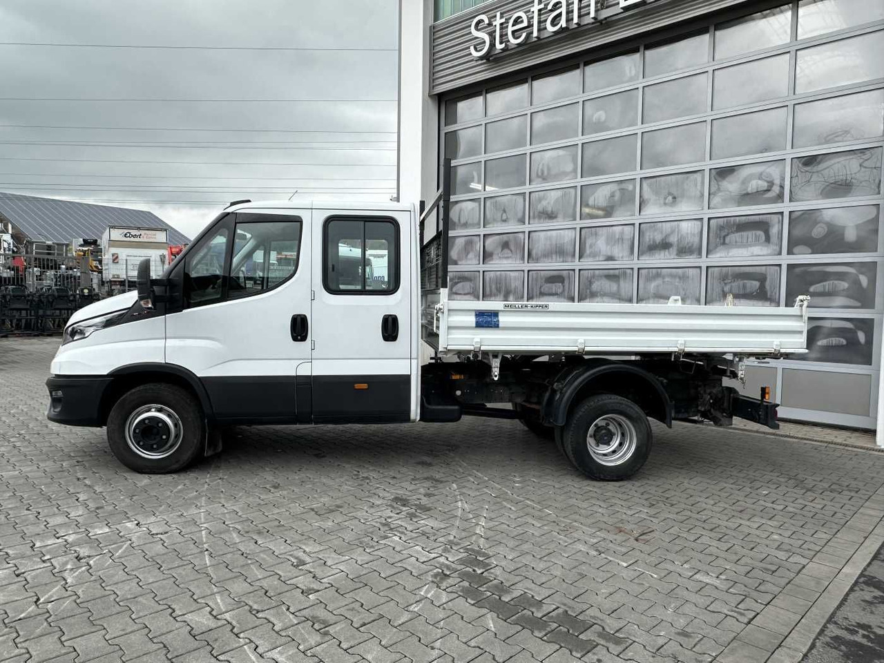 Iveco 70C18H 3-S.Kipper *R.3750mm*7Sitze*AHK* - Малотоннажный самосвал: фото 2 Iveco 70C18H 3-S.Kipper *R.3750mm*7Sitze*AHK* - Малотоннажный самосвал: фото 2