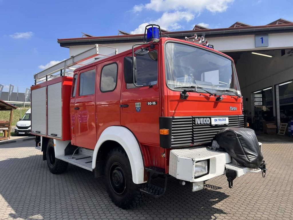 Iveco 75-16 AW 4x4 LF8 Feuerwehr Standheizung 9 Sitze - Пожарная машина: фото 3 Iveco 75-16 AW 4x4 LF8 Feuerwehr Standheizung 9 Sitze - Пожарная машина: фото 3