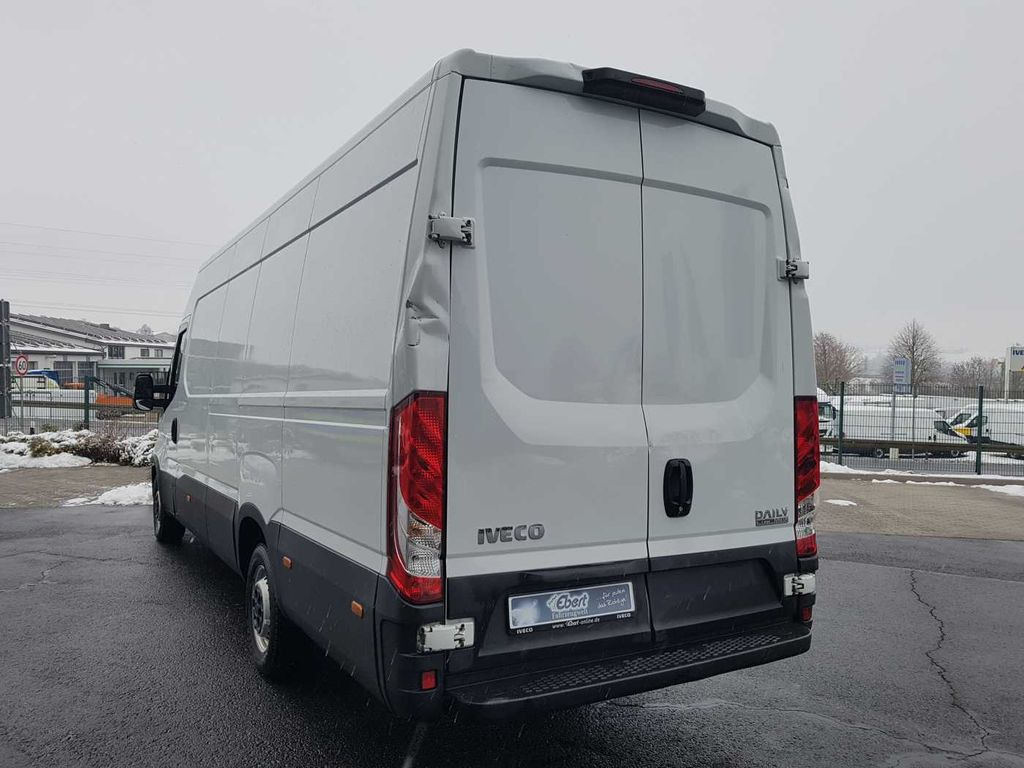 Iveco Daily 35 S16 A8 V *Klima*Automatik*L4.100mm* Iveco Daily 35 S16 A8 V *Klima*Automatik*L4.100mm* - Цельнометаллический фургон: фото 4 Iveco Daily 35 S16 A8 V *Klima*Automatik*L4.100mm* Iveco Daily 35 S16 A8 V *Klima*Automatik*L4.100mm* - Цельнометаллический фургон: фото 4