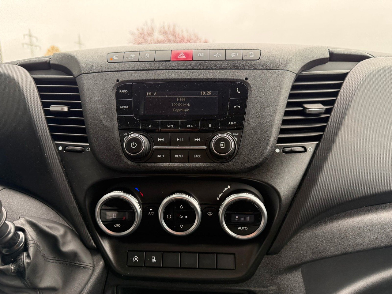 Цельнометаллический фургон Iveco Daily 35S16 V *Klima*R4.100mm*: фото 14 Цельнометаллический фургон Iveco Daily 35S16 V *Klima*R4.100mm*: фото 14