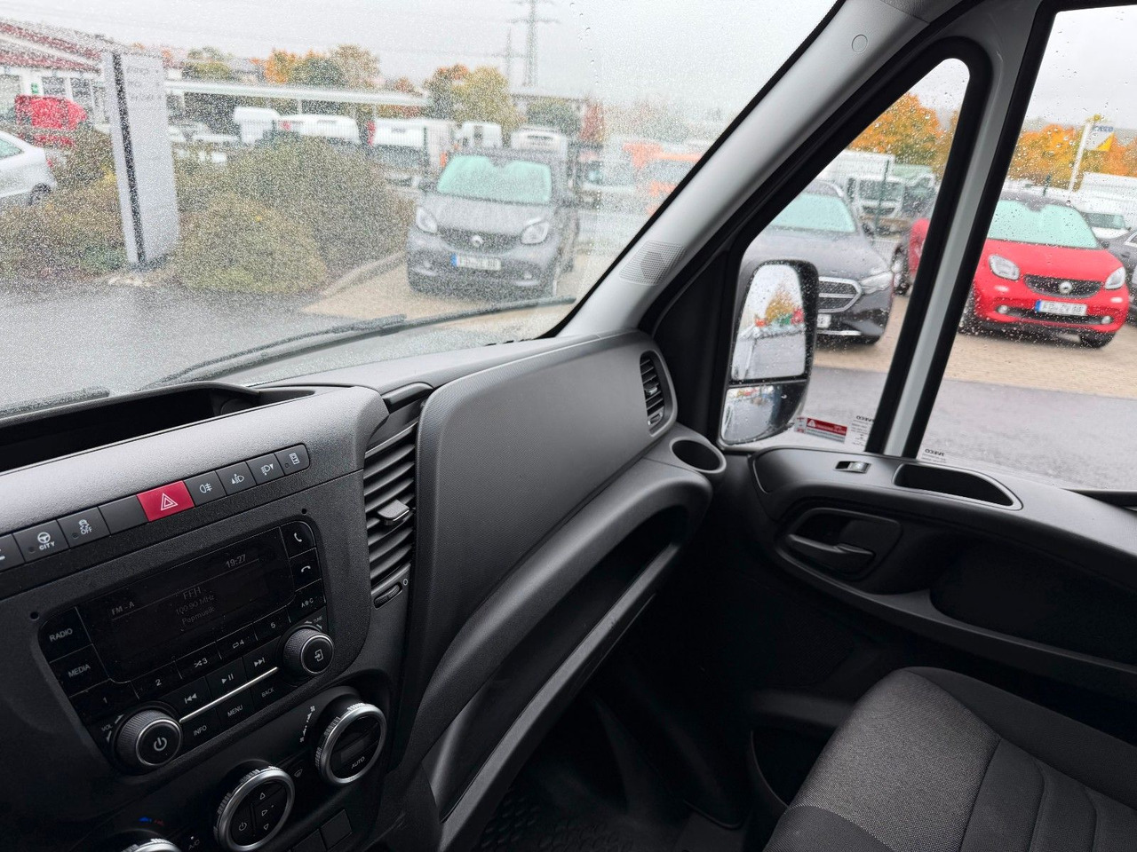 Цельнометаллический фургон Iveco Daily 35S16 V *Klima*R4.100mm*: фото 19 Цельнометаллический фургон Iveco Daily 35S16 V *Klima*R4.100mm*: фото 19