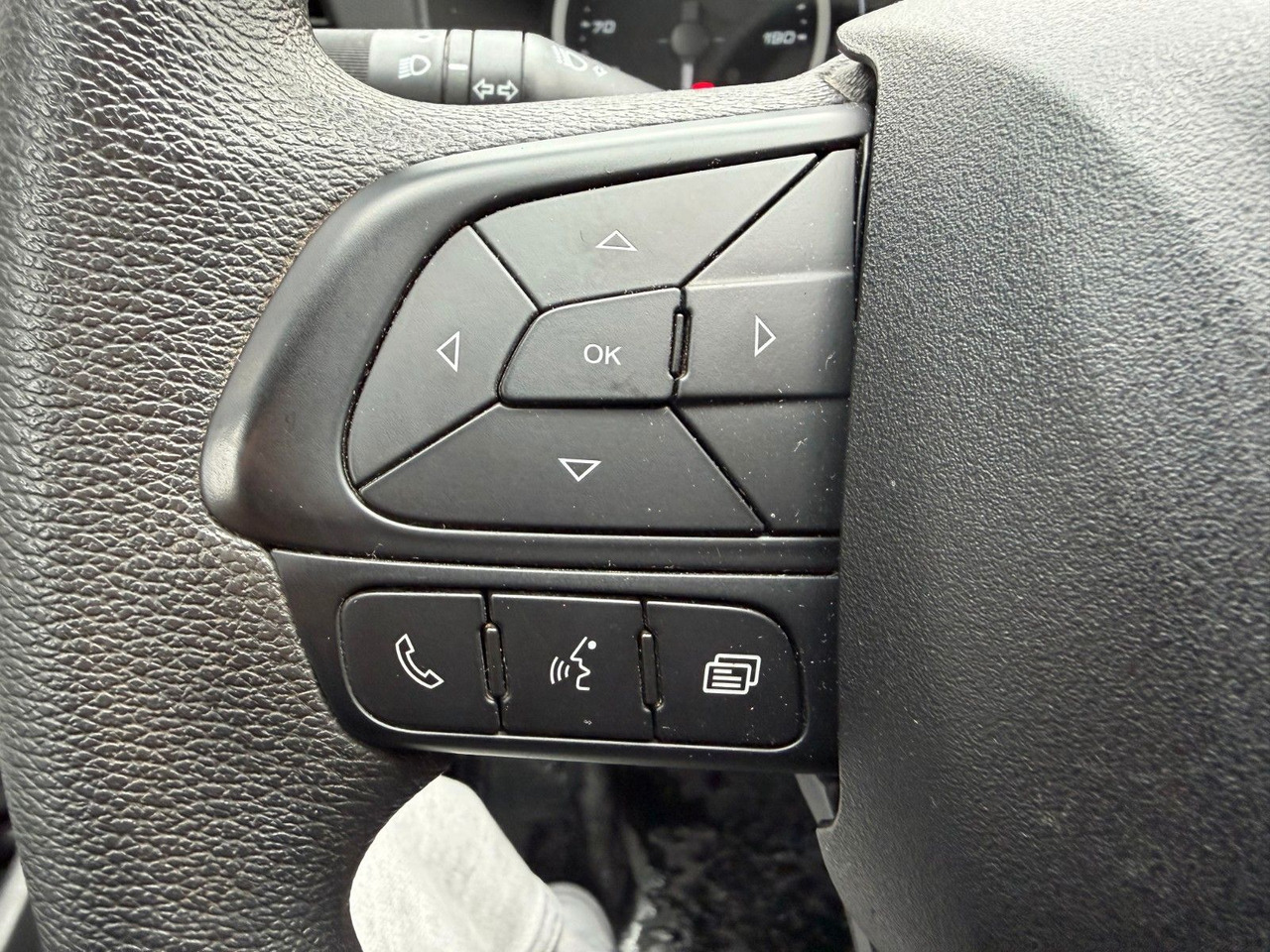 Цельнометаллический фургон Iveco Daily 35S16 V *Klima*R4.100mm*: фото 18 Цельнометаллический фургон Iveco Daily 35S16 V *Klima*R4.100mm*: фото 18