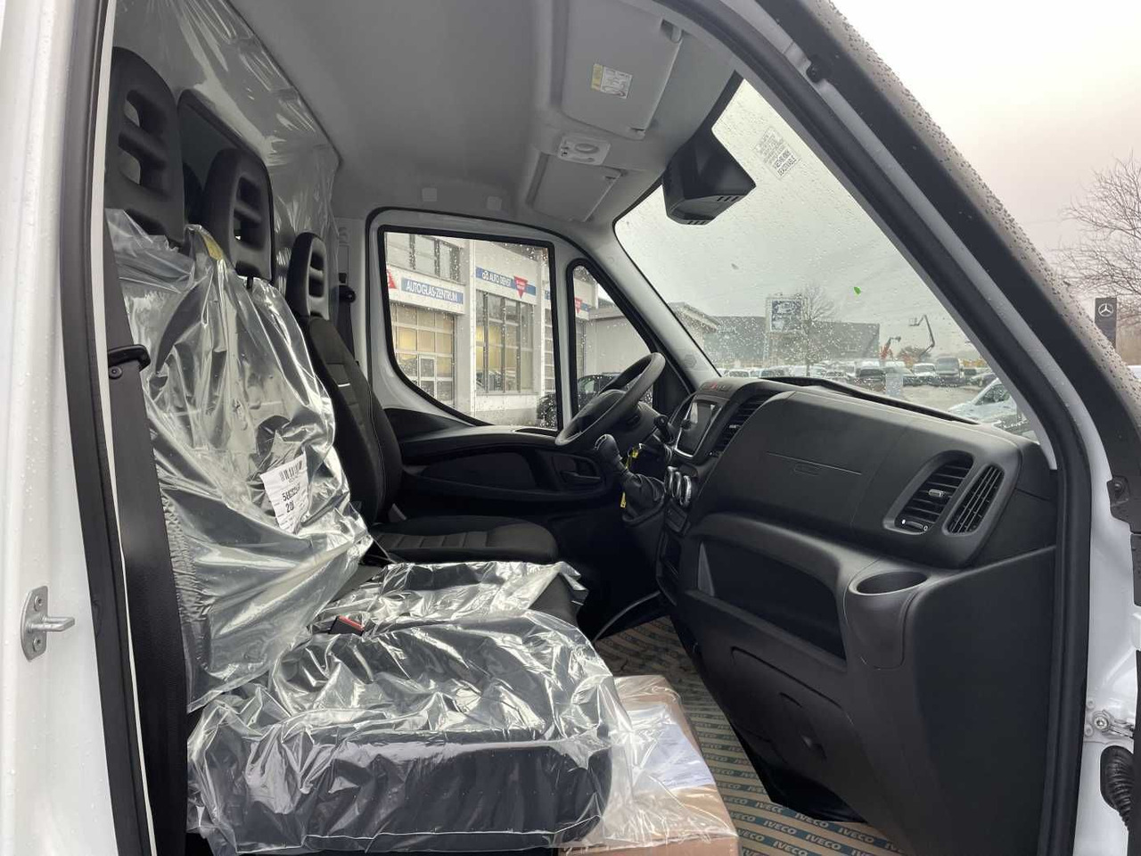 Цельнометаллический фургон Iveco Daily 35S16V *Klima*R4.100mm*: фото 15