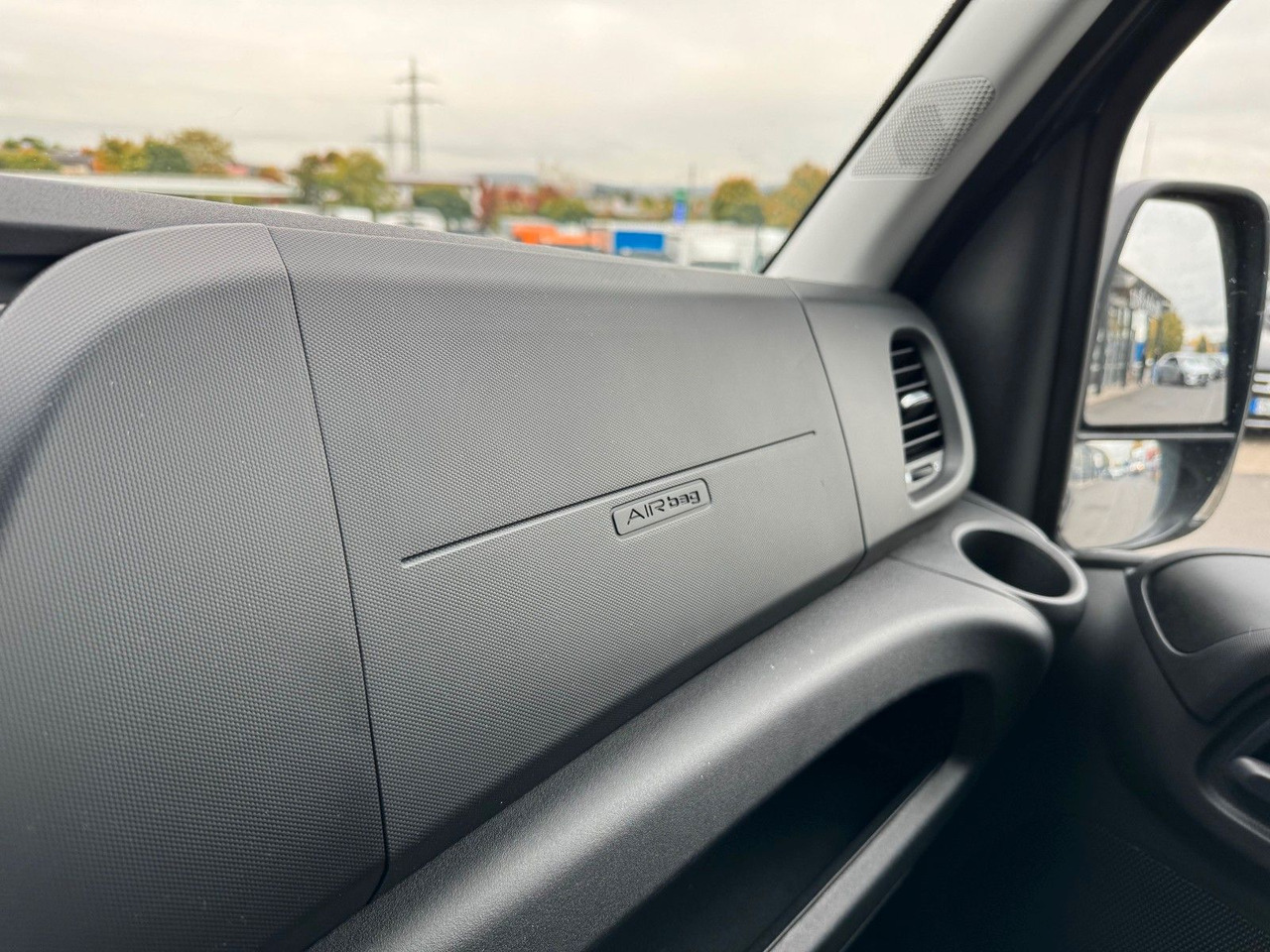 Цельнометаллический фургон Iveco Daily 35S18HA8 3.0L *R3.520mm*AHK*2xSchiebetür*: фото 20