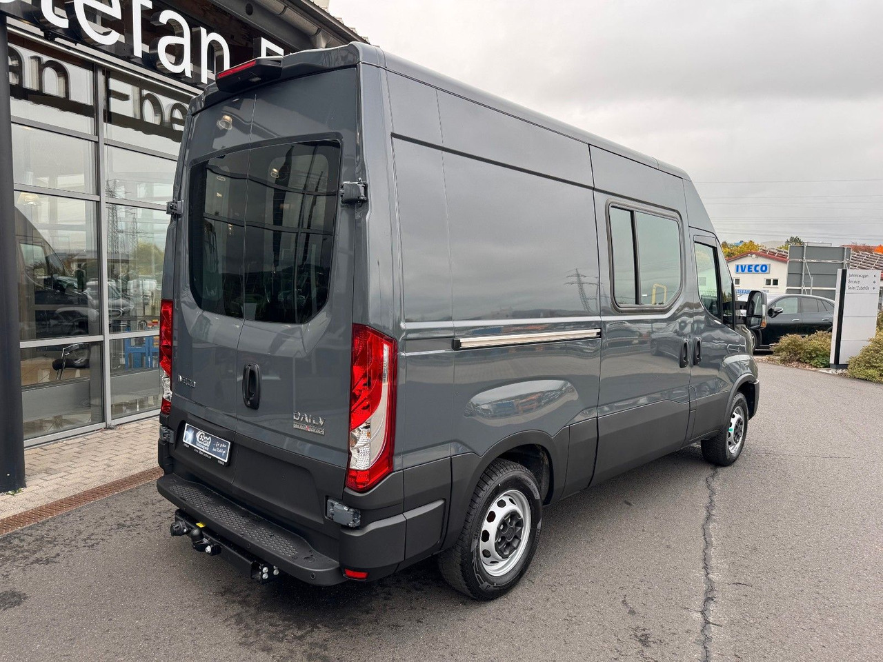 Цельнометаллический фургон Iveco Daily 35S18HA8 3.0L *R3.520mm*AHK*2xSchiebetür*: фото 9