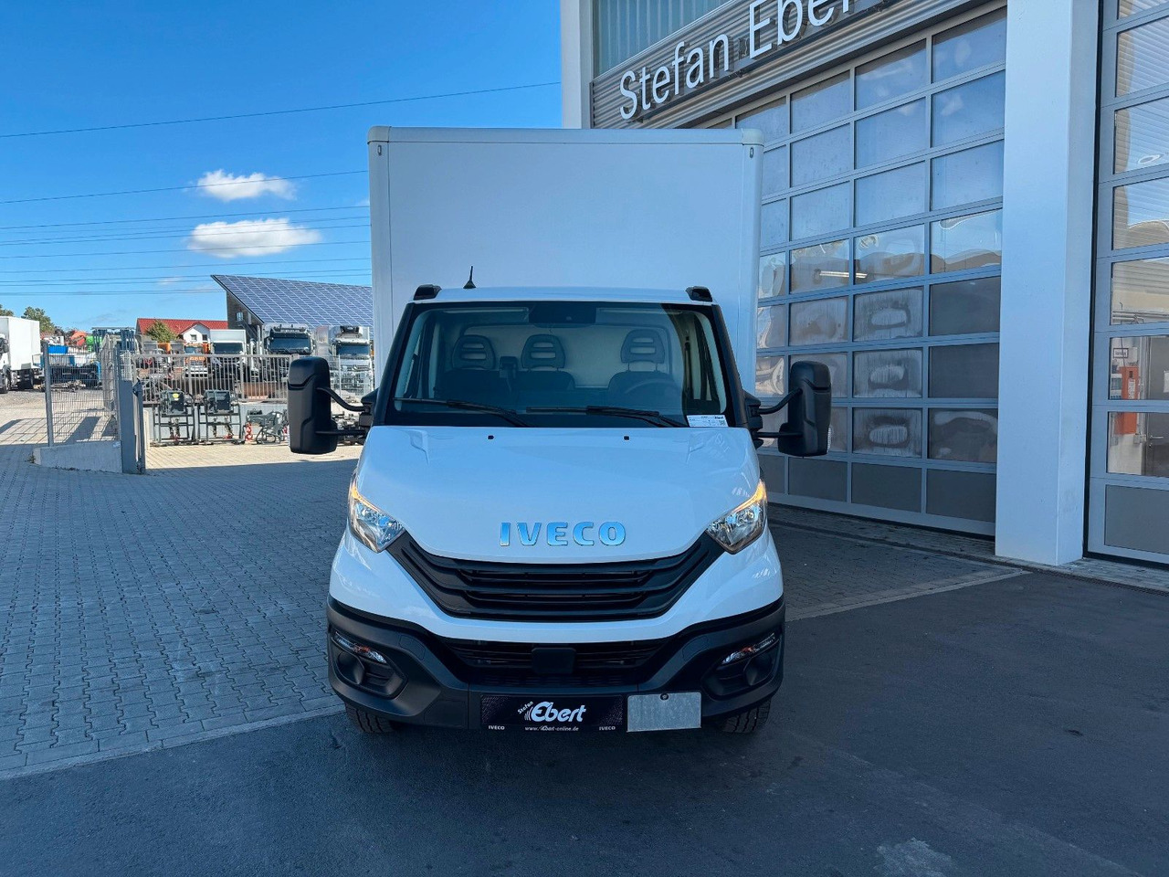 Iveco Daily 70C18 A8 *Koffer*LBW*Automatik* - Фургон с закрытым кузовом: фото 2 Iveco Daily 70C18 A8 *Koffer*LBW*Automatik* - Фургон с закрытым кузовом: фото 2