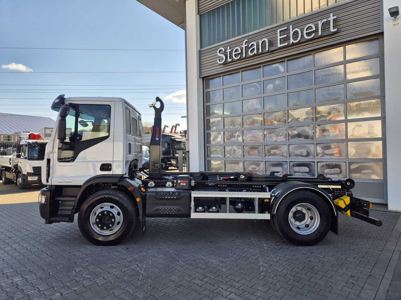 Iveco Eurocargo ML160E25/P HIAB Multilift XR10S4150 - Крюковой мультилифт: фото 5 Iveco Eurocargo ML160E25/P HIAB Multilift XR10S4150 - Крюковой мультилифт: фото 5