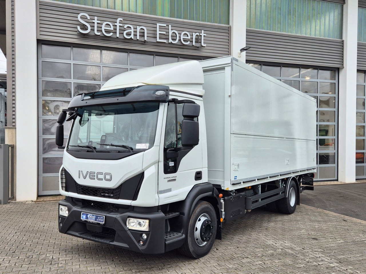 Iveco Eurocargo ML160E28/FP Böse Schwenkwand LBW 2xAHK - Грузовик для перевозки напитков: фото 3 Iveco Eurocargo ML160E28/FP Böse Schwenkwand LBW 2xAHK - Грузовик для перевозки напитков: фото 3