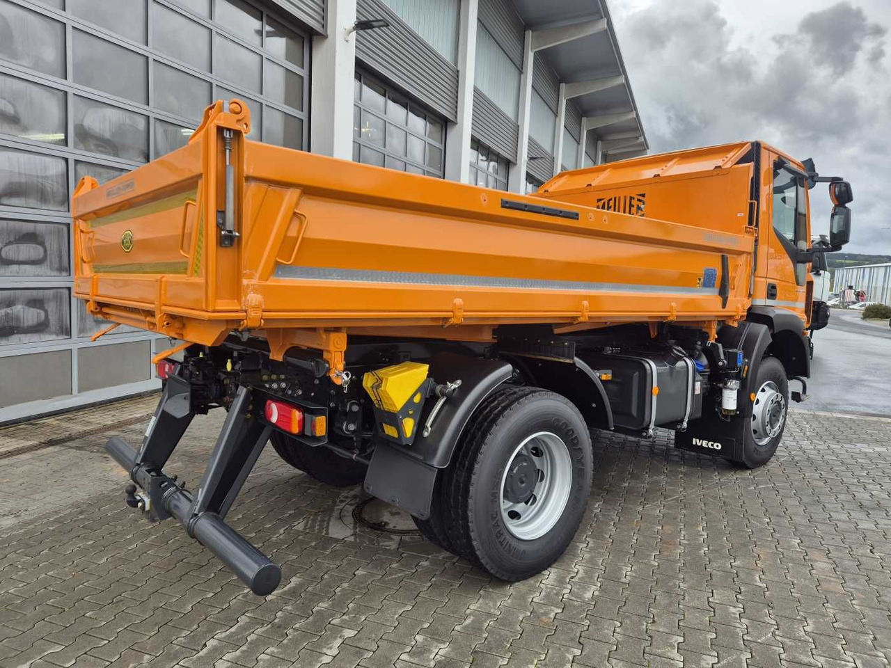 Самосвал Iveco ML150E28W 4x4 Meiller Dreiseitenkipper 2xAHK: фото 8