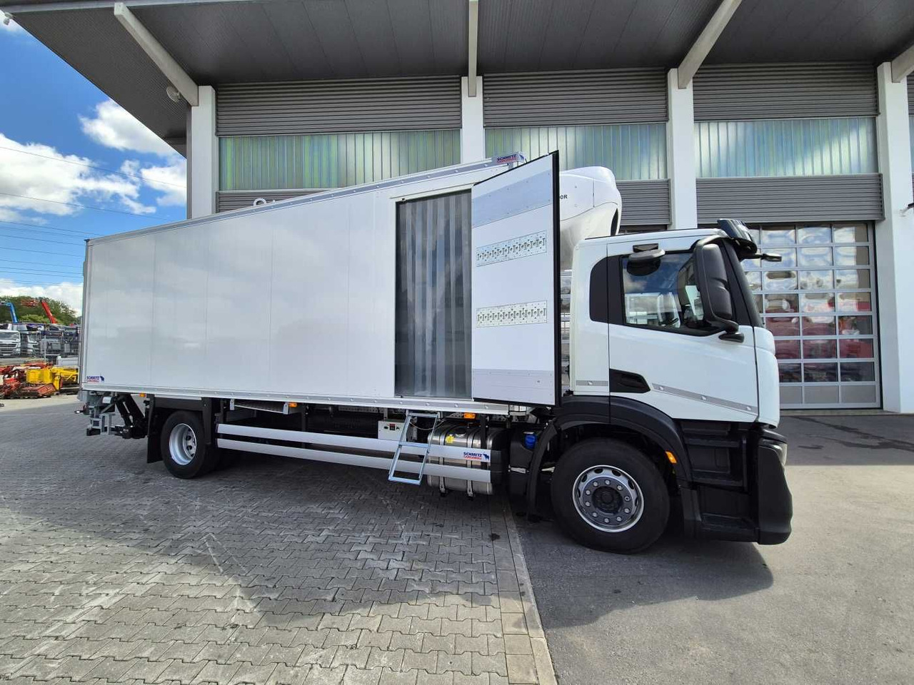 Iveco S-Way AD190S40/FP ThermoKing T-1000R LBW Tür AHK - Рефрижератор: фото 4 Iveco S-Way AD190S40/FP ThermoKing T-1000R LBW Tür AHK - Рефрижератор: фото 4