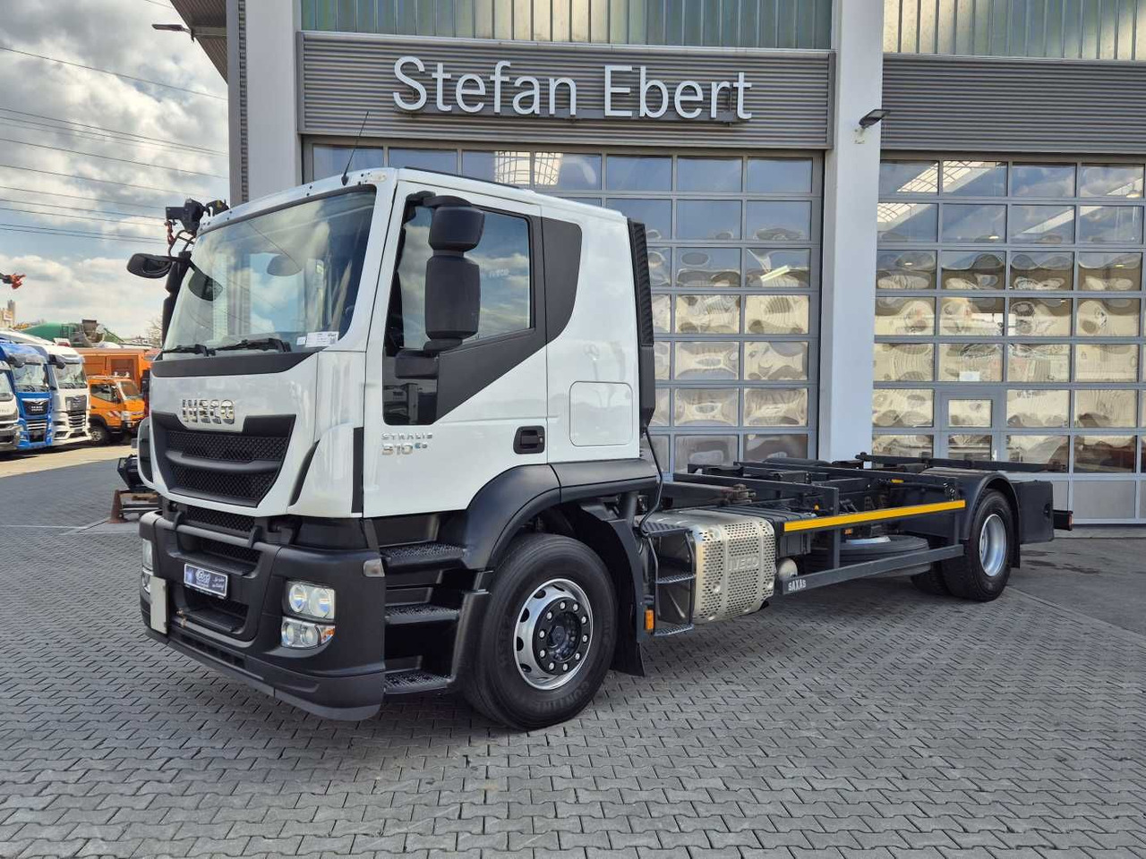 Iveco Stralis AT190S31/P BDF Klima Standh. AHK Bett - Грузовик-контейнеровоз/ Сменный кузов: фото 1 Iveco Stralis AT190S31/P BDF Klima Standh. AHK Bett - Грузовик-контейнеровоз/ Сменный кузов: фото 1