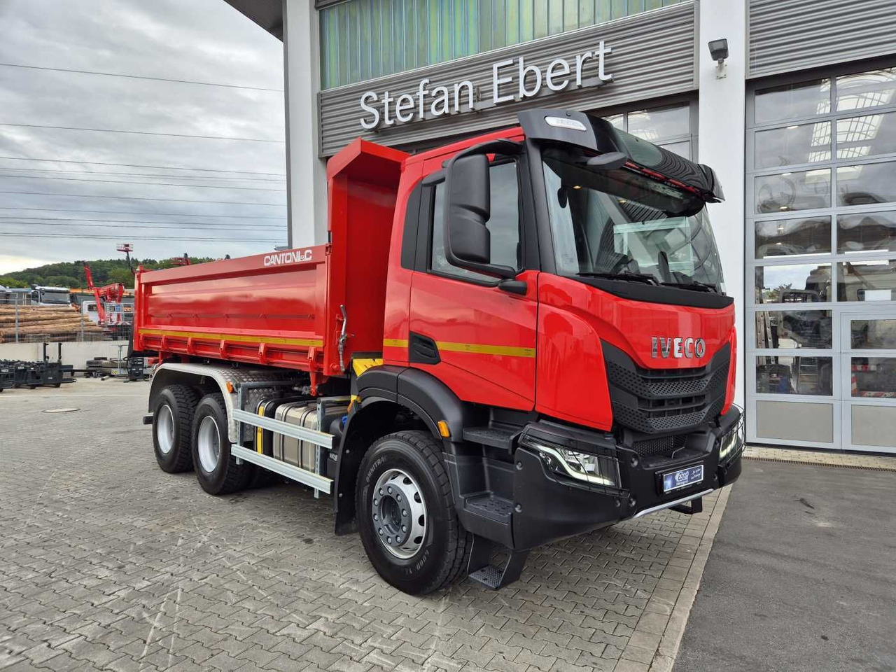 Iveco X-Way AD300X48Z HR OFF 6x4 Bordmatik Intarder - Самосвал: фото 3 Iveco X-Way AD300X48Z HR OFF 6x4 Bordmatik Intarder - Самосвал: фото 3