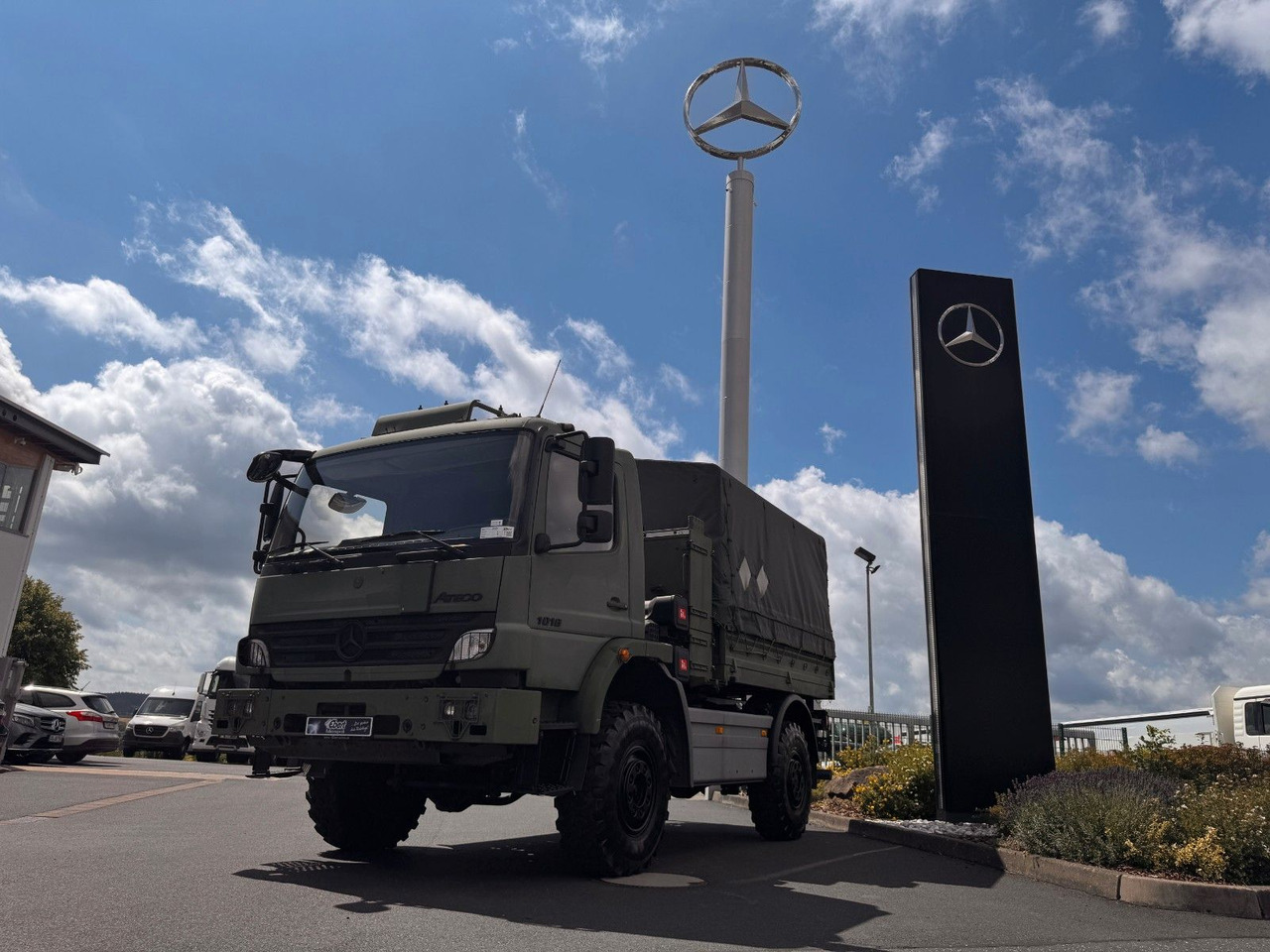 Mercedes-Benz Atego 1018 A 4x4 Singlebereifung 7 Stück vorh. - Тентованный грузовик: фото 1 Mercedes-Benz Atego 1018 A 4x4 Singlebereifung 7 Stück vorh. - Тентованный грузовик: фото 1