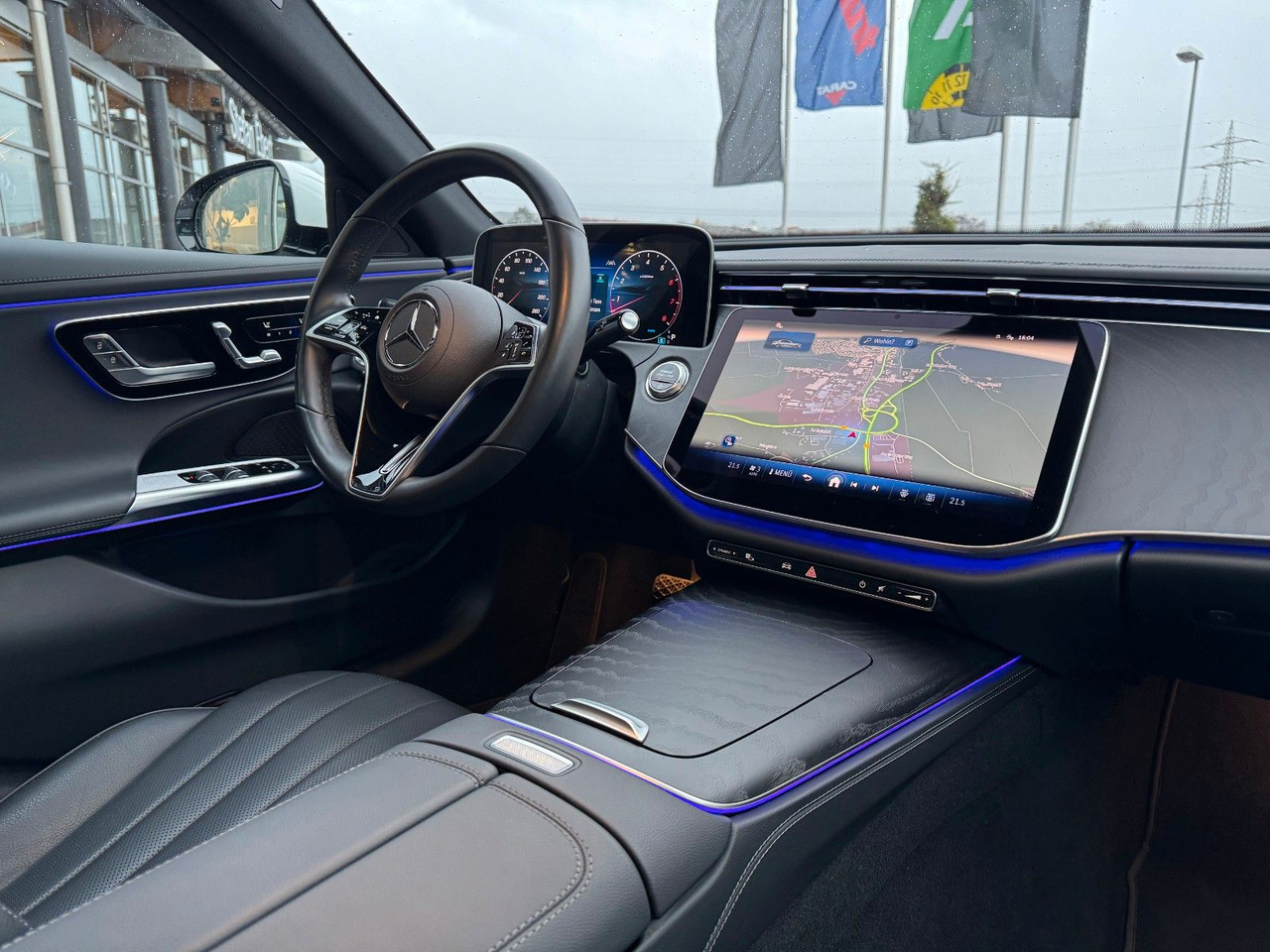 Седан Mercedes-Benz E 450 4M Avantgarde+Pano+DistrPro+Digital+360: фото 18