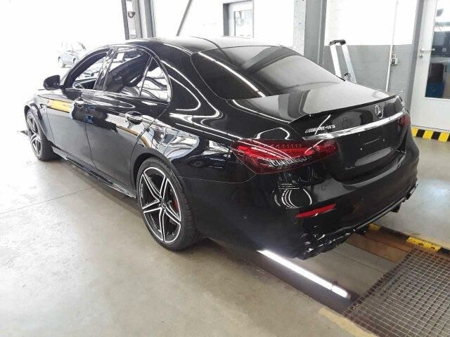 Mercedes-Benz E 63 AMG S Pano+Burm+AirM+HUD+360+uvm. - Седан: фото 2 Mercedes-Benz E 63 AMG S Pano+Burm+AirM+HUD+360+uvm. - Седан: фото 2