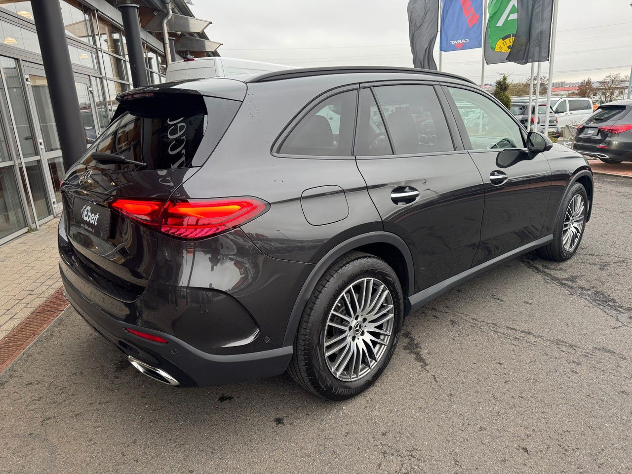 Mercedes-Benz GLC 220d 4M AMG+AHK+Burm+STH+360+Night - Внедорожник: фото 4 Mercedes-Benz GLC 220d 4M AMG+AHK+Burm+STH+360+Night - Внедорожник: фото 4