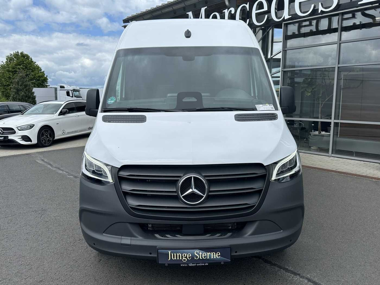Mercedes-Benz Sprinter 317 CDI 4325 9G Klima 360Kamera LED - Цельнометаллический фургон: фото 2 Mercedes-Benz Sprinter 317 CDI 4325 9G Klima 360Kamera LED - Цельнометаллический фургон: фото 2