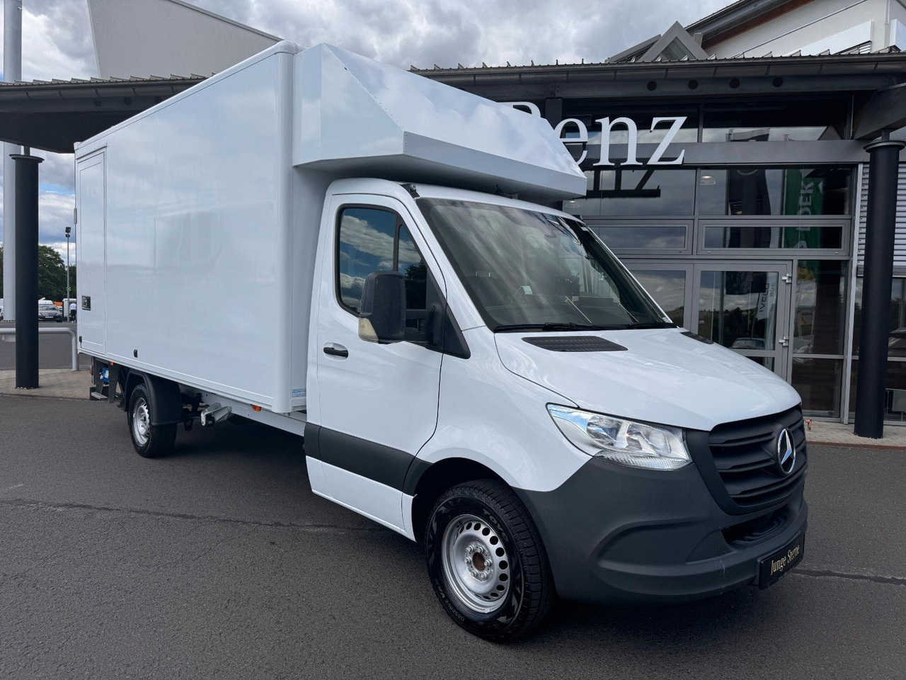 Mercedes-Benz Sprinter 317 CDI 4325 Koffer LBW Klima Kamera - Фургон с закрытым кузовом: фото 1 Mercedes-Benz Sprinter 317 CDI 4325 Koffer LBW Klima Kamera - Фургон с закрытым кузовом: фото 1