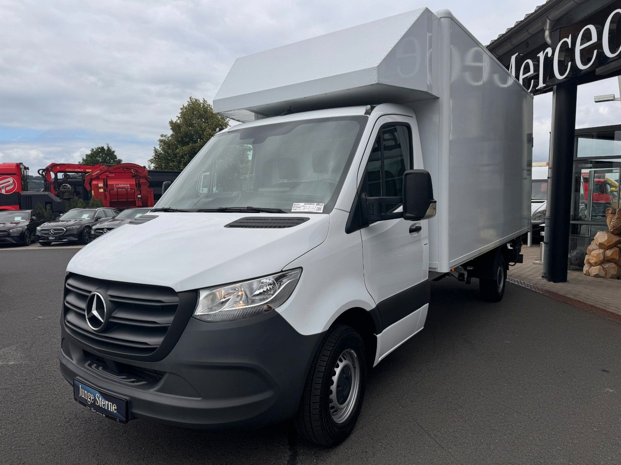 Mercedes-Benz Sprinter 317 CDI 4325 Koffer LBW Klima Kamera - Фургон с закрытым кузовом: фото 3 Mercedes-Benz Sprinter 317 CDI 4325 Koffer LBW Klima Kamera - Фургон с закрытым кузовом: фото 3